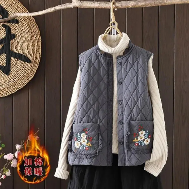 

2024 Autumn Winter Women's Embroidered Cotton Vest Women's Loose Embroidered Diamond Lattice Cotton Coat Warm Padded Jacket Coat