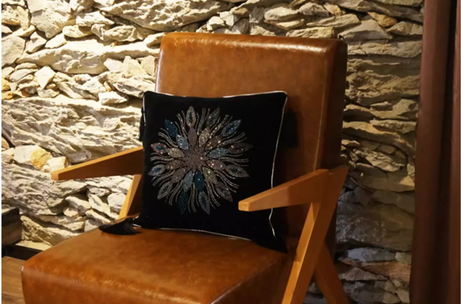 Luxury European flowers velvet hot pressed diamond colored sofa pillow American beige home cushion
