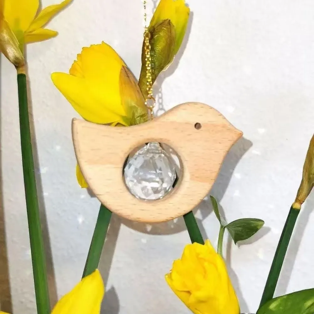 Wooden Sunlight Catcher Wind Chime Glass Spinner Sunlight Reflected Rainbow Maker Creative Animal Hanging Sun Catcher