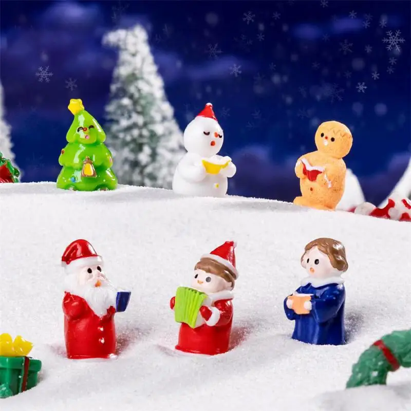 

1Pc Mini Christmas Gingerbread Man Snowman Figurines Micro Landscape Home Desktop Car Dashboard Decorations