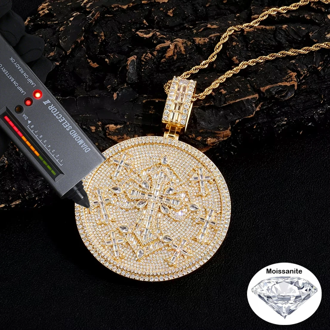 Iced Out Round Cross Medallion Pendant Necklace Diamond Tester Silver Moissanite Gold Plated Brass Hip Hop Men Religious Jewelry