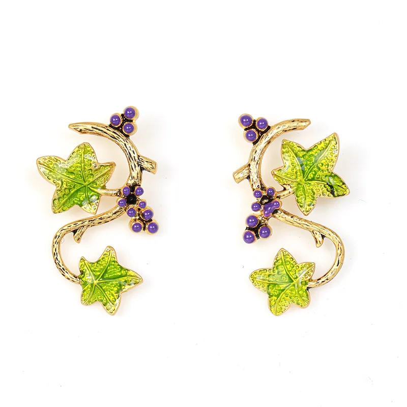 

Trendy New in Grape Leaves Grape Vine Stud Earrings, Enamel Glaze Niche Design Ear Piercing Big Ear Decoration Pastoral Style