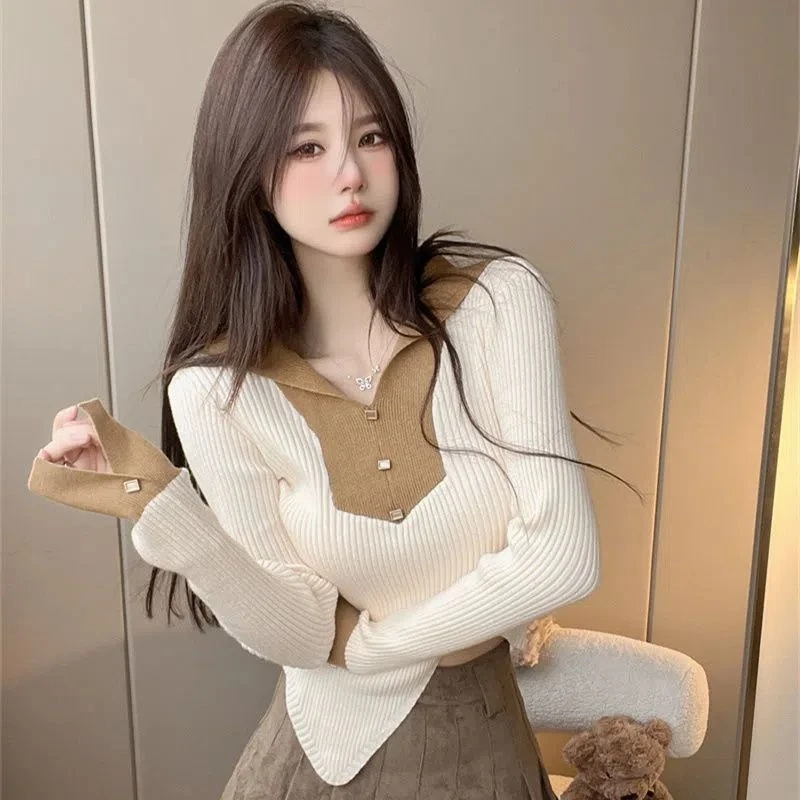 Stylish French Colorblock Sweater for Women Slimming Asymmetrical Short Sleeve Design Breathable Knit Fabric Wardrobe Essential