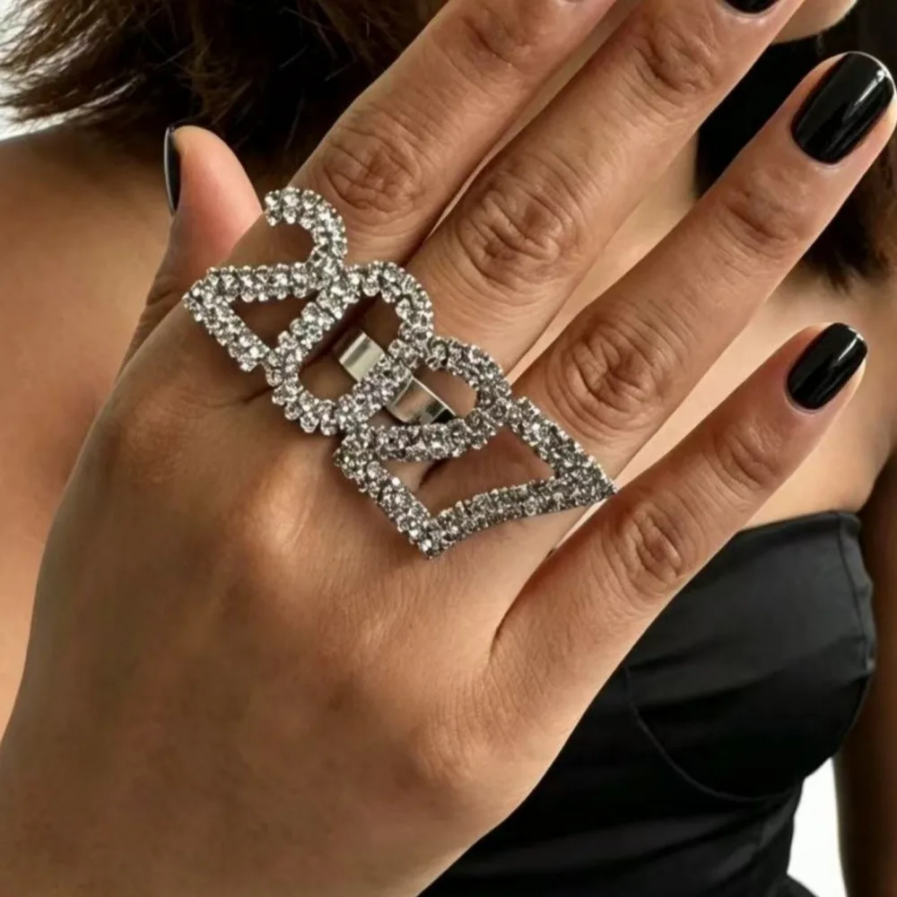 Light Luxury 2027 Number Open Ring Exaggerated Stylish Elegant Rhinestone Ring Delicate Shiny 2027 Digital Finger Ring