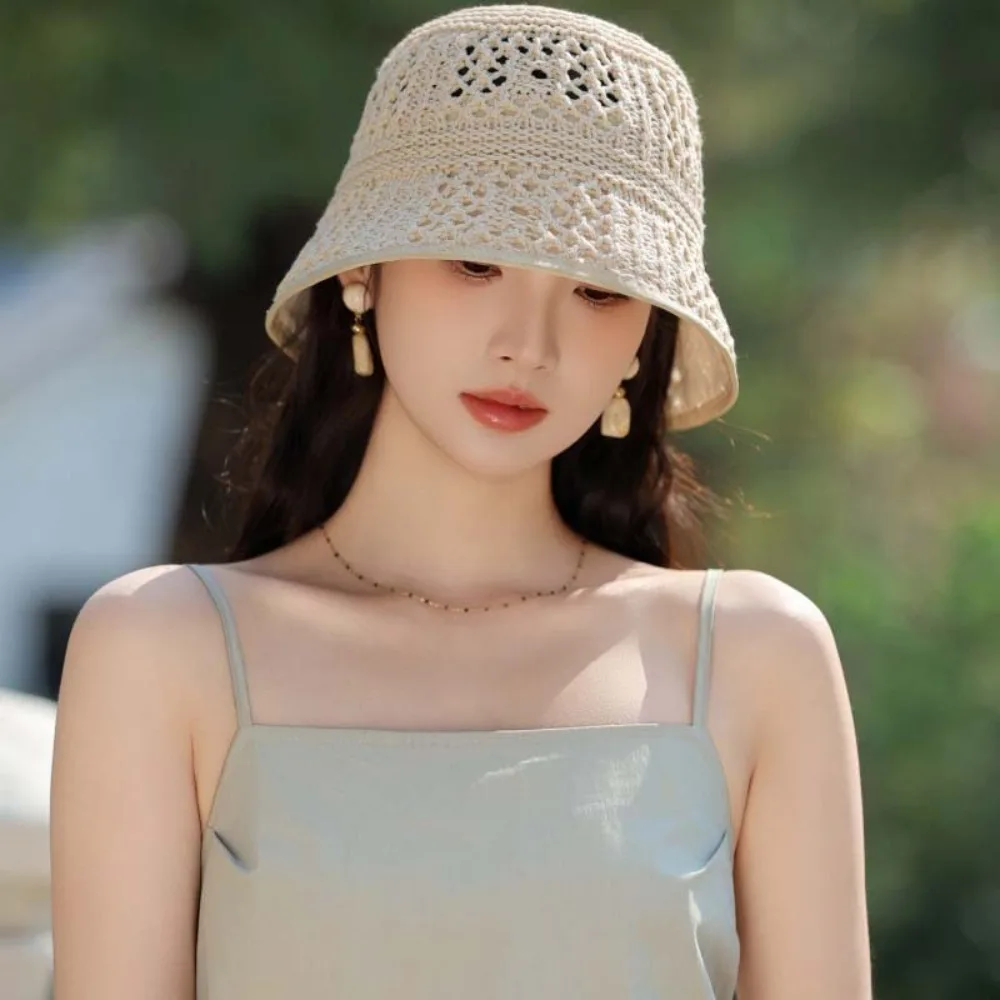 

Temperament Knitted Bucket Hat Hollow Out Anti-UV Woven Fisherman Hat Solid Color French Style Sun Protection Cap Travel