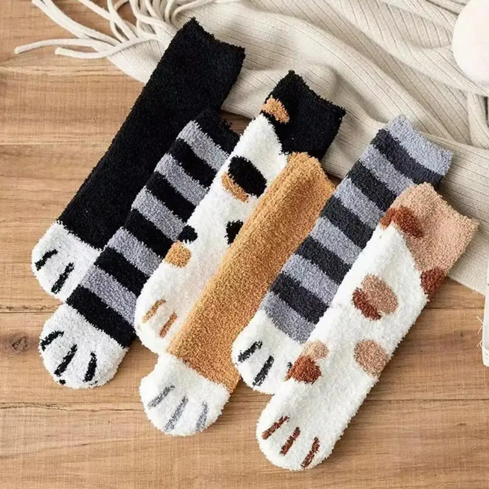 

Coral Velvet Cat Claw Socks Cozy Cartoon Cat Paw Women's Socks Bundle 10 Pairs of Thick Coral Fleece Mid Tube Socks for Daily