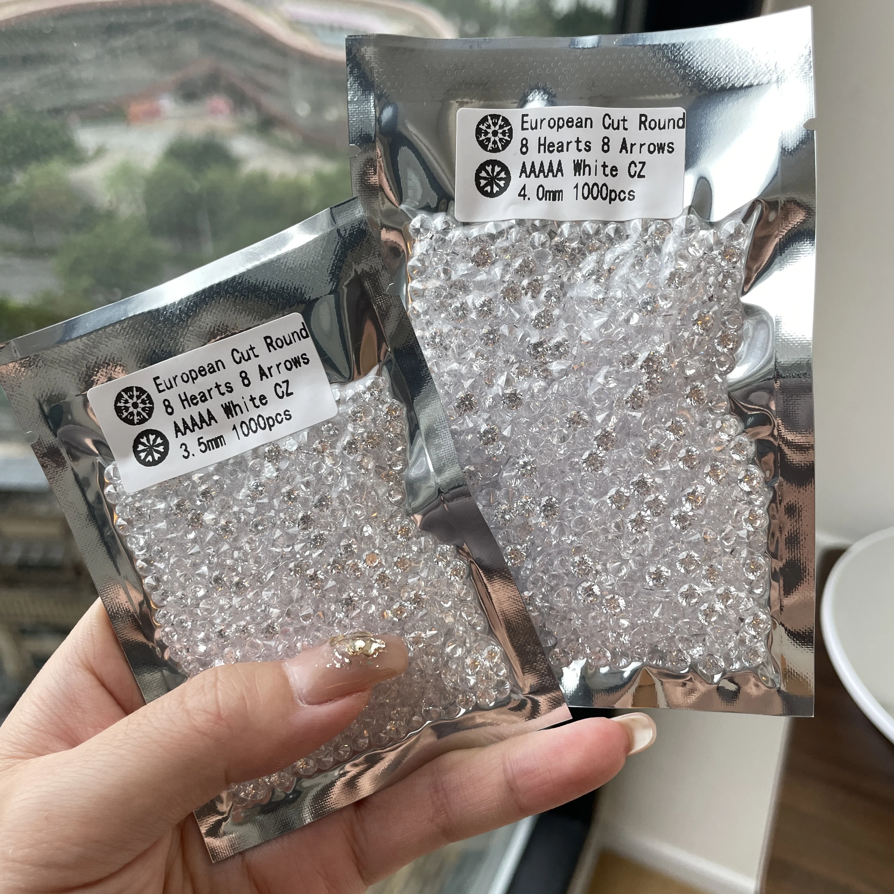 1000pcs/bag AAAAA Grade White CZ 0.7~7.5mm Loose Zircon Stone Brilliant Round Cut Cubic Zirconia Stones For Jewelry Making DIY