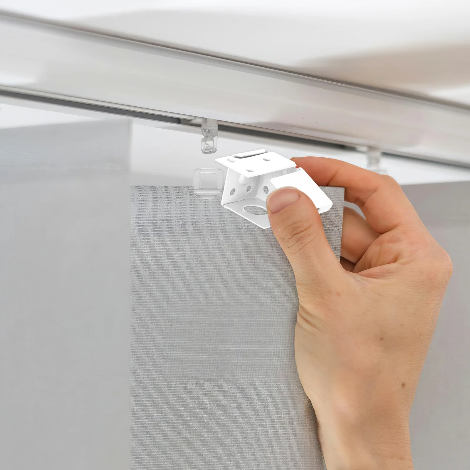 

8pcs Curtain Installation Brackets 1 Inch White Low Profile Metal Blind Mounting Hardware For Vertical Blinds Replacement Parts