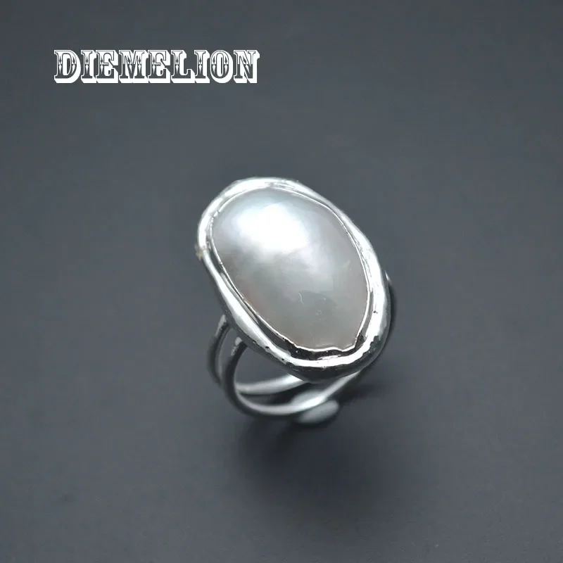 

Silver Plating Oval Natural White Mother of Pearl Shell Rings for Women Open Adjustable Finger Ring Banquet Daily Wear