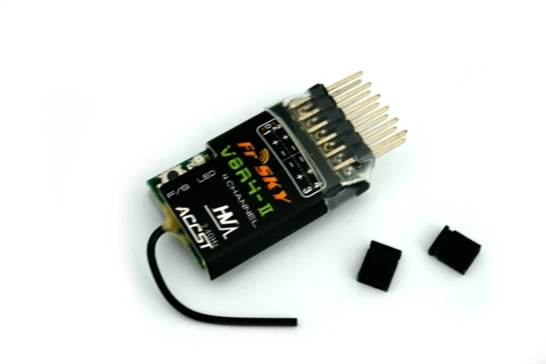 جديد FrSky V8R4-II 2.4 جيجا هرتز 4 قناة استقبال منفذ البيانات RSSI ACCST استقبال لنظام راديو الارسال DFT DJT DHT