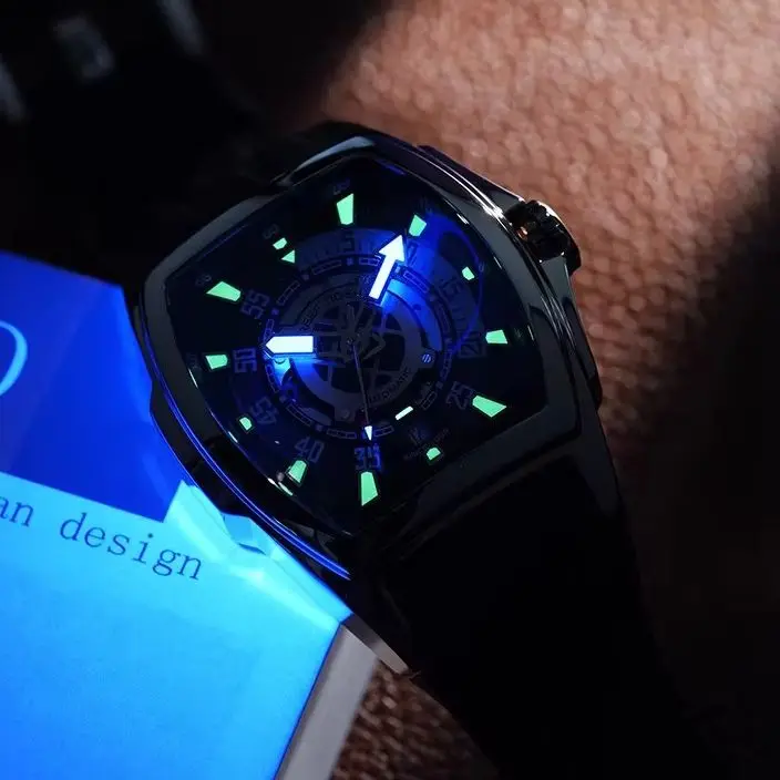 Reef Tiger Men Automatic Watch 42mm Tonneau Mechanical Wristwatch Waterproof Luminous Sapphire Miyota Mov