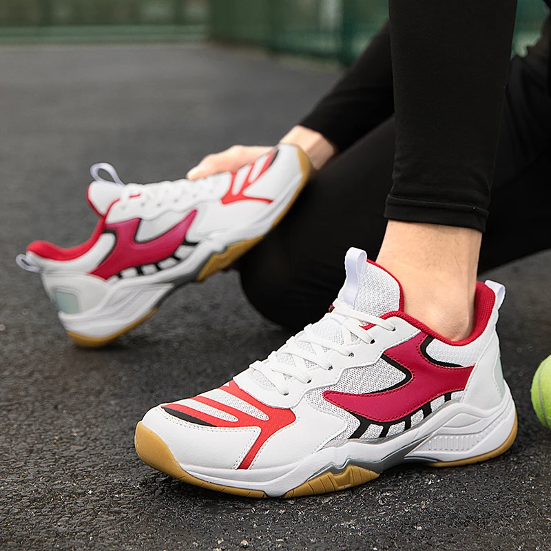 

New Professional Tennis Shoes Men's Large Size 36-46 High-quality Lightweight Badminton Shoes Non-slip Volleyball Shoes