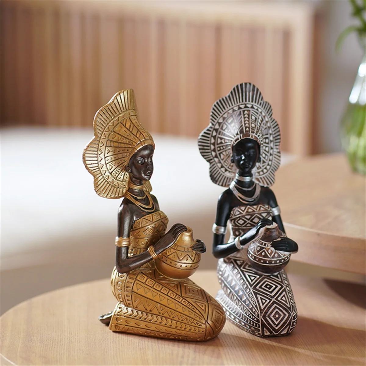 Resin Statue Decor Figurines Retro African Women Holding Pottery Pots Home Bedroom Desktop Collection Items,Gold