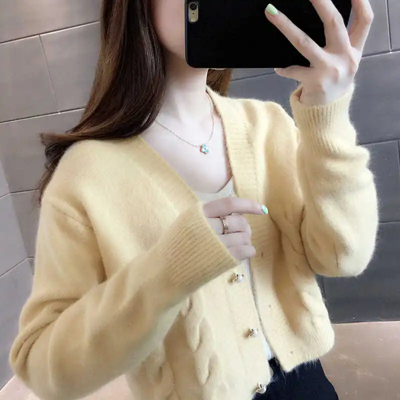 2023 New Twist College Style Knit Sweater Jacket Women Autumn Winter Japanese Korean Short Sweet Kawaii Sweaters Cardigans White
