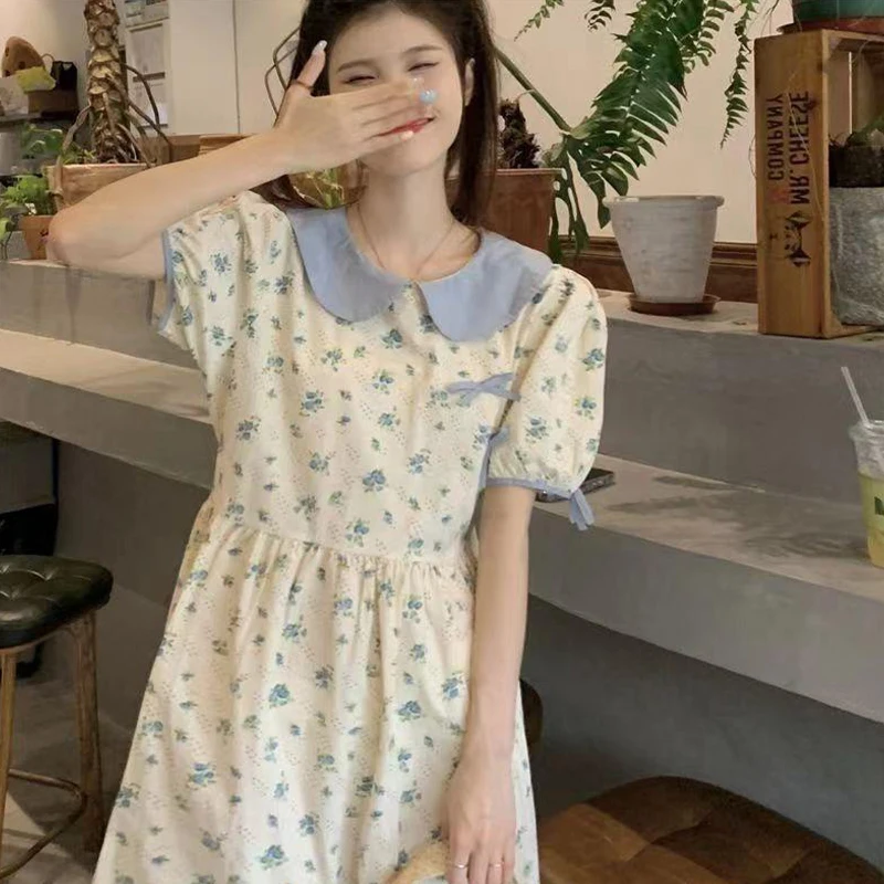 Süßer Sommer neues Blumen Puff ärmel Peter Pan Kragen lässig Urlaub Midi Kleid