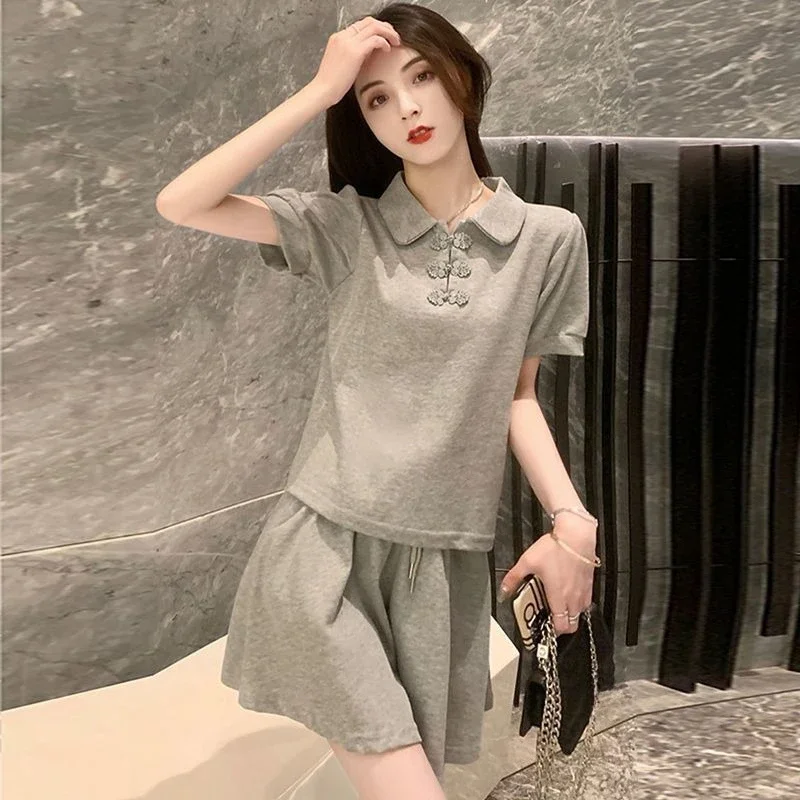 Korean Style Grey T Shirt Short Sets for Women 2 Pieces Office Promotion Complete Two Novelty In Tailoring Stylish Woman Shorts