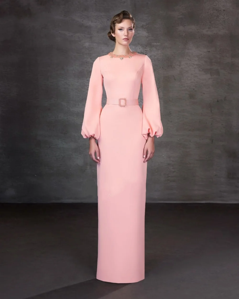 

Customized High Quality Classic Women Jersey Rhinestone Beading Straight Evening Dresses Formal O-Neck Long Sleeves Party Gowns