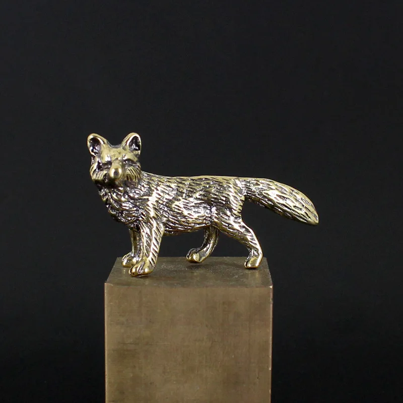 1Pc Brass Wolf Decoration - Baby Wolf Style Table Decoration Tea Pet Arts and Crafts Solid Brass Figurine