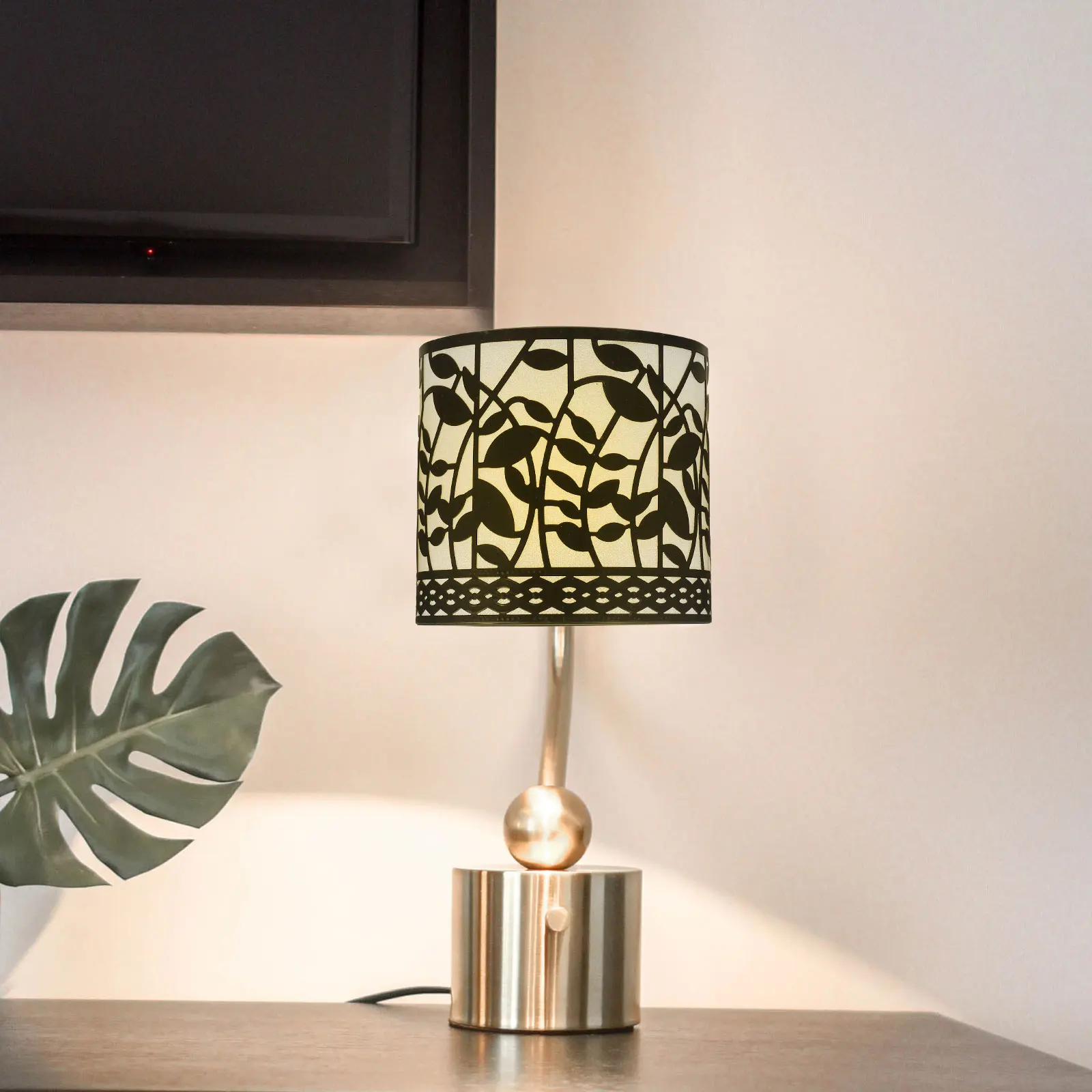 

Iron Art Lampshade Leaf Pattern Unique Bedroom Table Light Cover Decorative Lamp Shade Lamp Shade Lampshade Pendant Light Cover