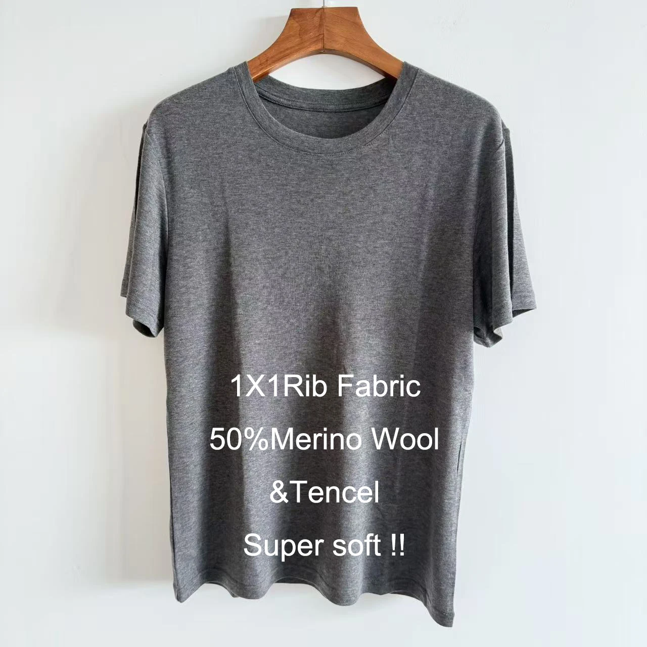 Men's Super Soft Merino Wool T-Shirt Base Layer Wicking Breathable Quick Dry Anti-Odor No-itch Comfortable Fit Size