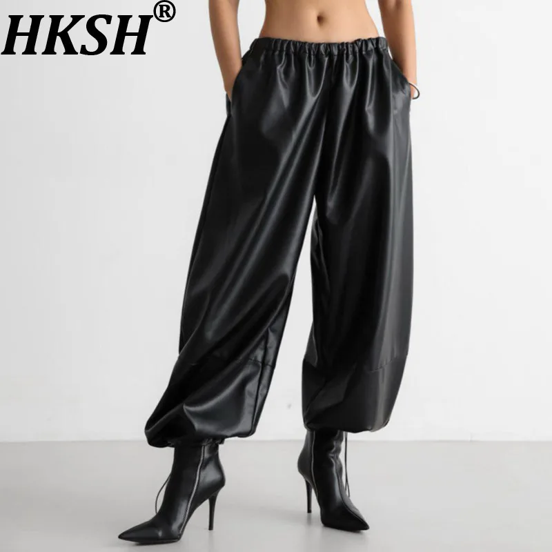 

HKSH весна осень новые женские брюки с манжетами из искусственной кожи с эластичной резинкой на талии однотонная универсальная уличная одежда в стиле темный панк повседневная HK14028
