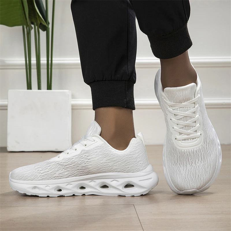 Big Size 36-46 Walking Shoes Men Wide Toe Barefoot Sneakers Comfy Breathable Women's Running Shoes Platform Men's Sports Shoes