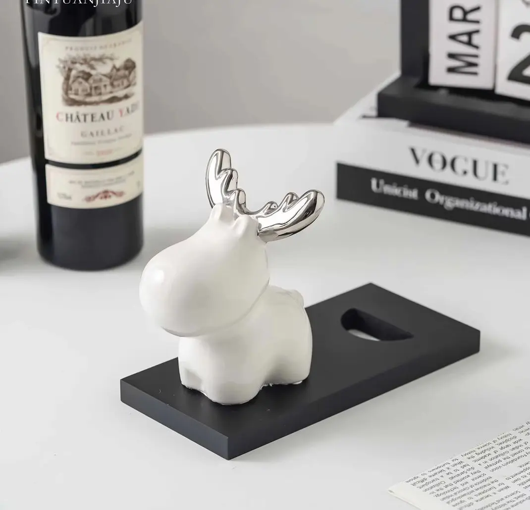 

Ceramic Deer Wine Rack Home Decor Ornament, Creative Tabletop Display for Living Room Wine Cabinet, Premium Gift for Friends