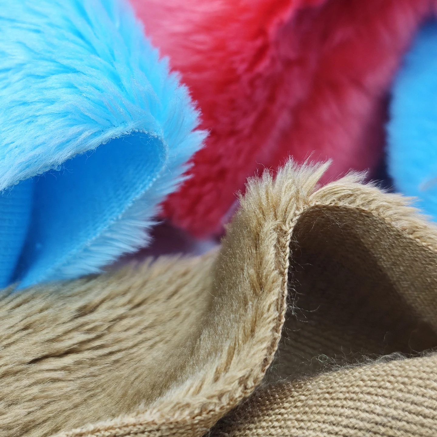 

Плюшевая ткань 5 мм для рукоделия, 31-60 цветов, для изготовления кукол и декора дома, доступна в длинах 1/2/3 метра.