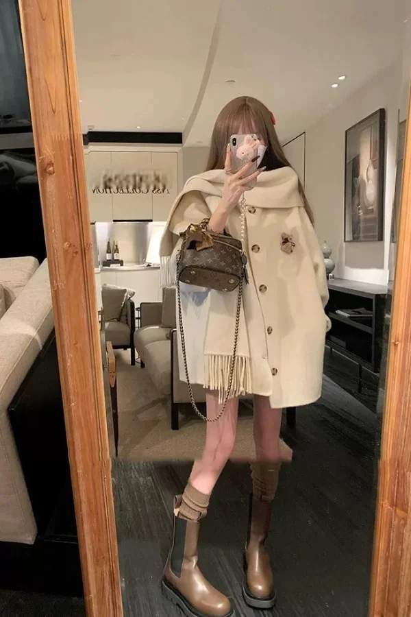

2025 Autumn and Winter Double Faced Wool Cape Coats Petite Warm Tweed Cloak Jackets Elegant Loose Fit Casual Outerwear for Women