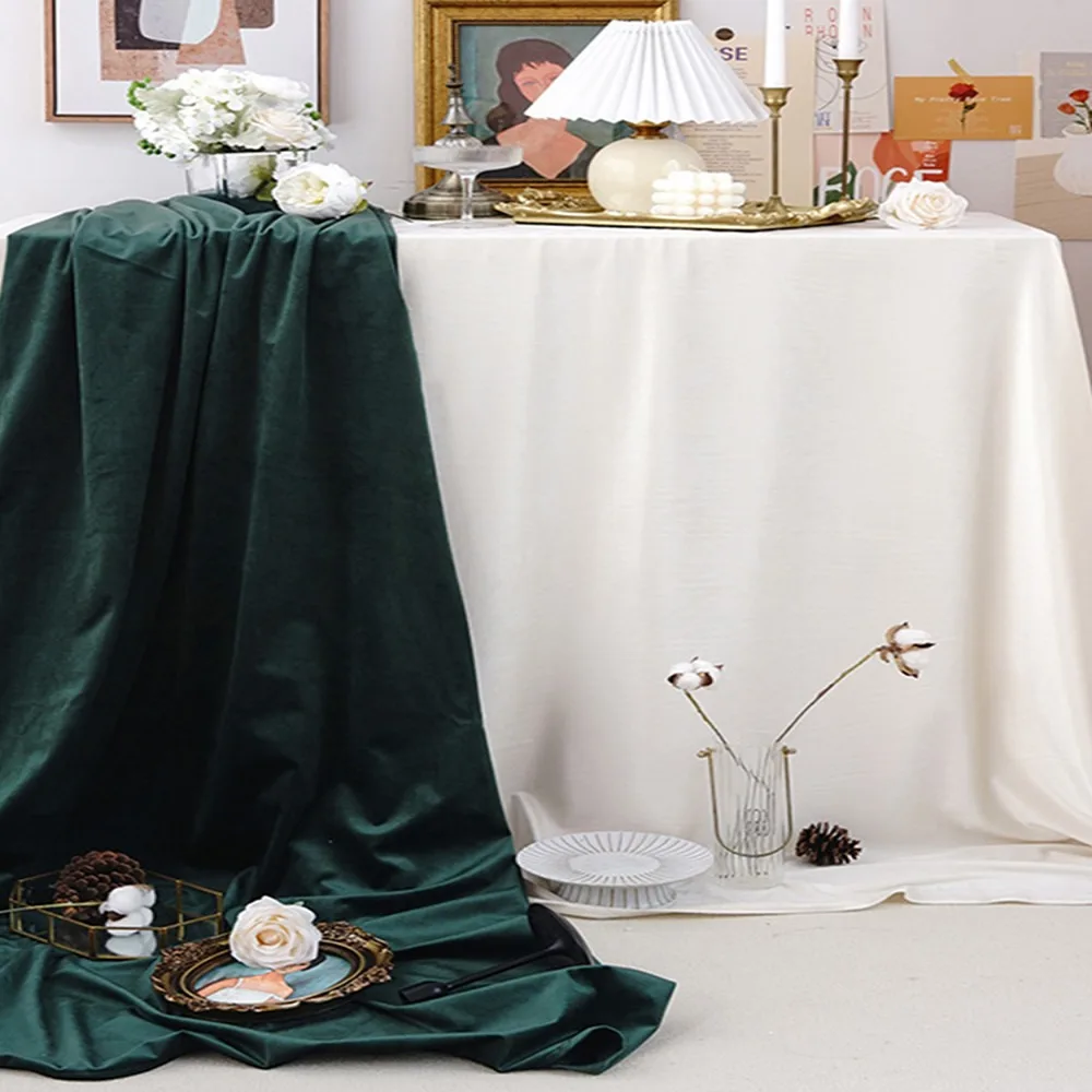 Green Velvet Table Runner 70x300cm Stitched Edge Table Linen Overlay Soft Texture Rectangular Shape Soft Velvet Fabric Runner