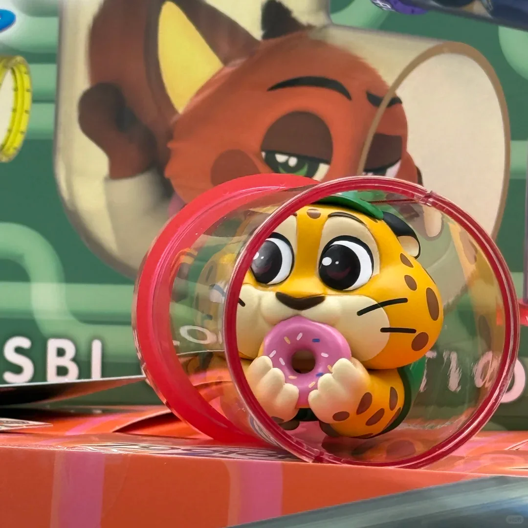 Hottoys ديزني Zootopia 2 أنيمي الشكل نيك جودي ليوبارد ضابط كوسبي صندوق أعمى صغير انبوب ماء اتصال سلسلة نموذج الهدايا