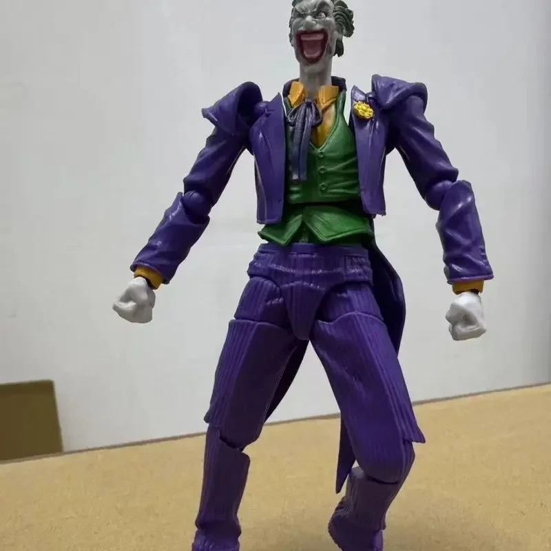 Hot Joker Ver.1.5 Surprise Version Yamaguchi Collectable Model Anime Action Figure Plastic Robot Ornaments Toys Gift
