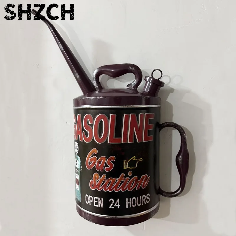 Retro-Gaskanister-Wandskulptur, Vintage-Metall-Ölbehälter, Café-Netzbar-Hintergrundkunst, Amerikanische Rustikale Industrie-Dekoration