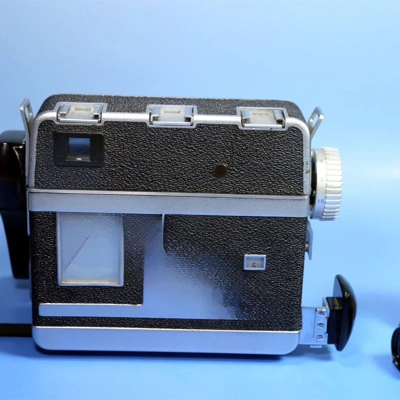 Medium frame size press film camera