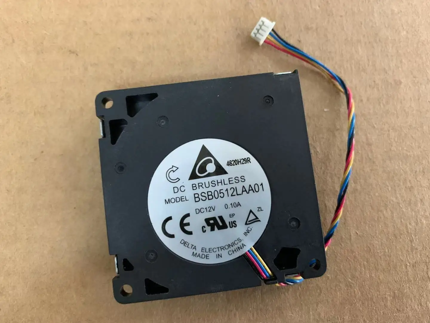 

FOR Delta BSB0512LAA01 12V 0.10A 5010 4-wire PWM blower cooling