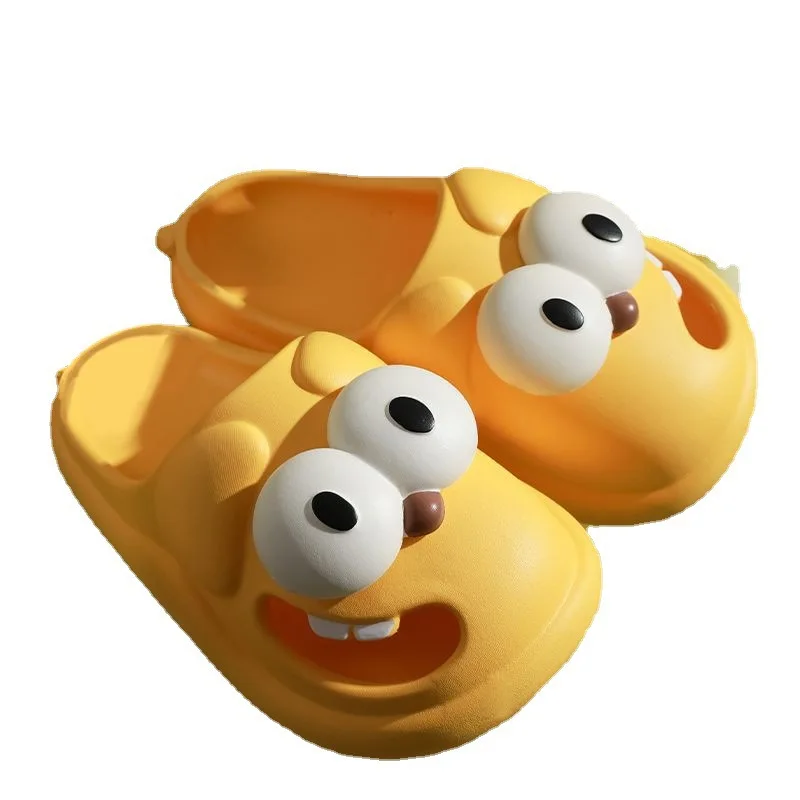2024 New Cartoon Big Eye Dog Closed-Toe Slippers Female Home Sandals Home Outdoor Non-Slip Summer Indoor Ladies Summer