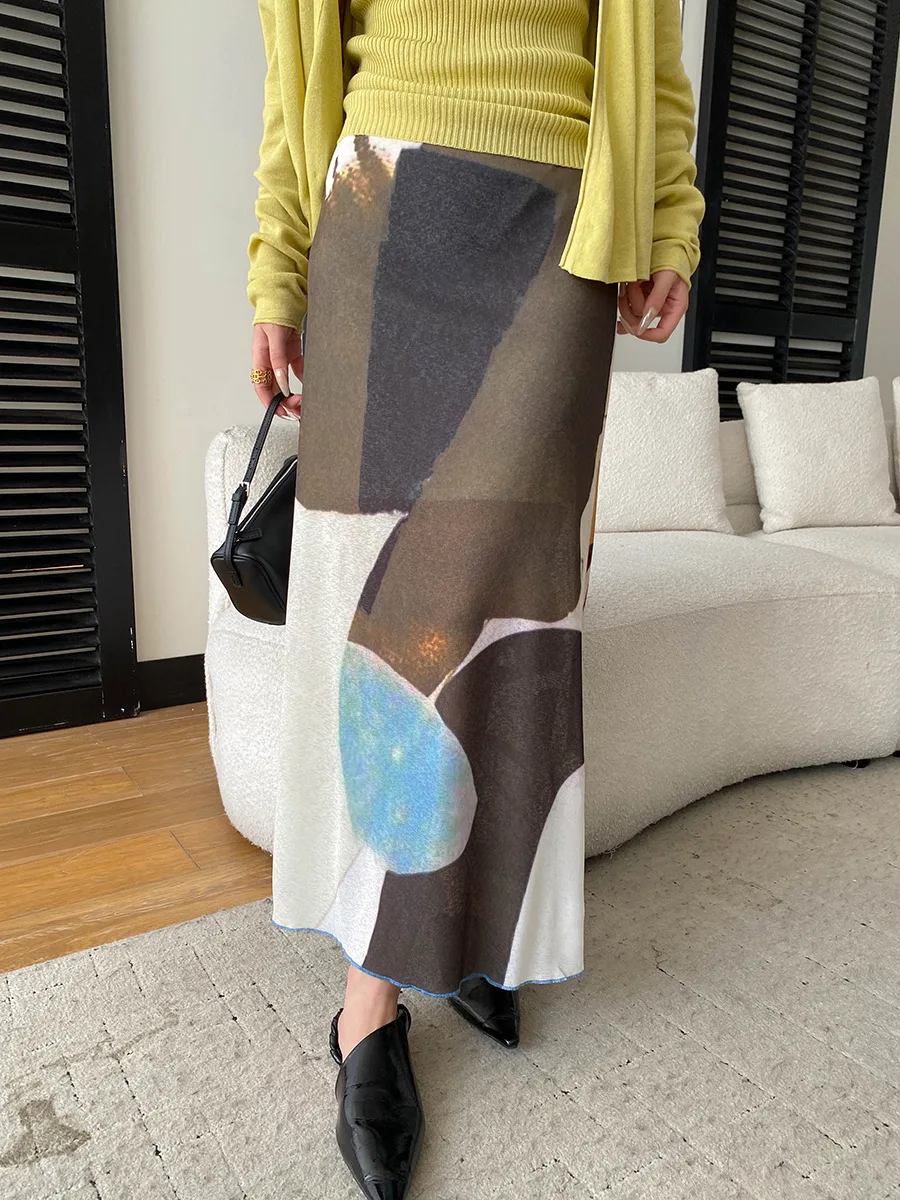 

Весенне-летняя женская повседневная юбка с двусторонним принтом и высокой талией.