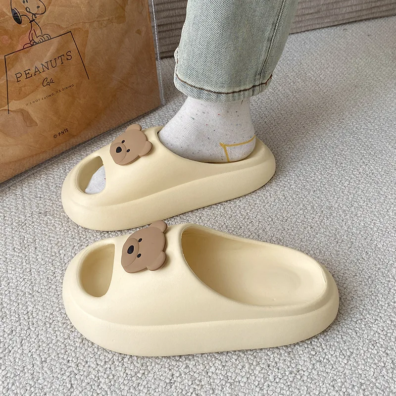 

EVA Cartoon Bear Slippers 2025 Spring and Summer Non-slip Beach Flip-flops Women's Comfortable Soft Bottom Indoor Cloud Slippers