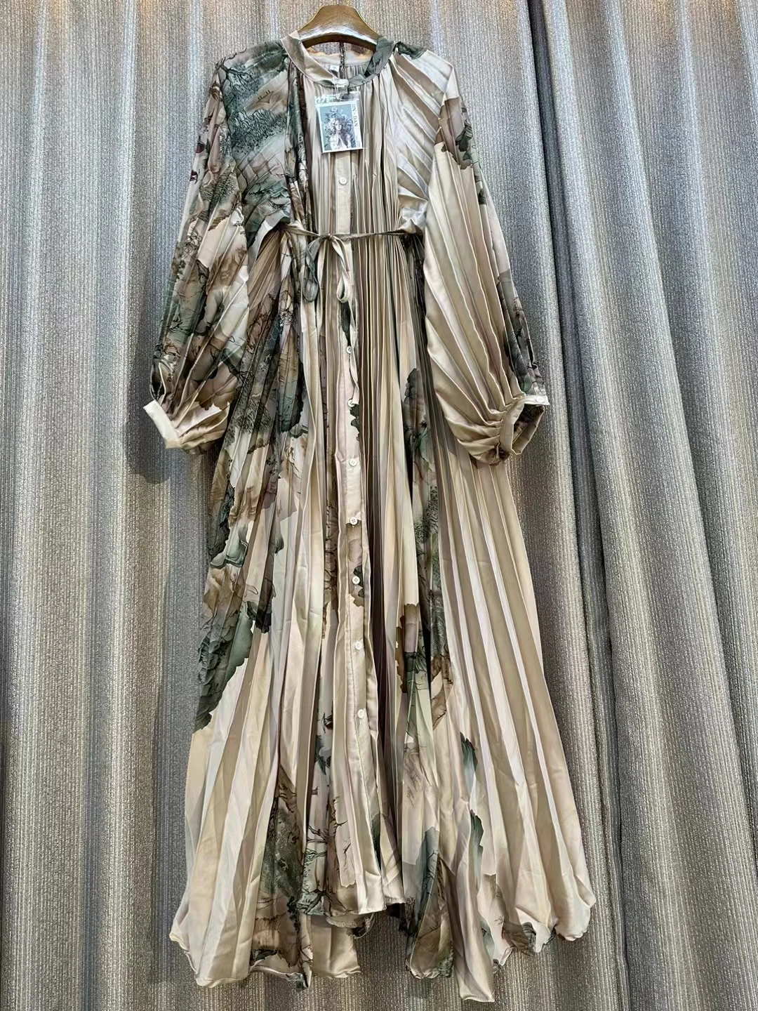 Robe plissée imprimée française pour femme, robe trapèze rétro, simple boutonnage, manches longues, vêtements de fête décontractés, automne, 2024