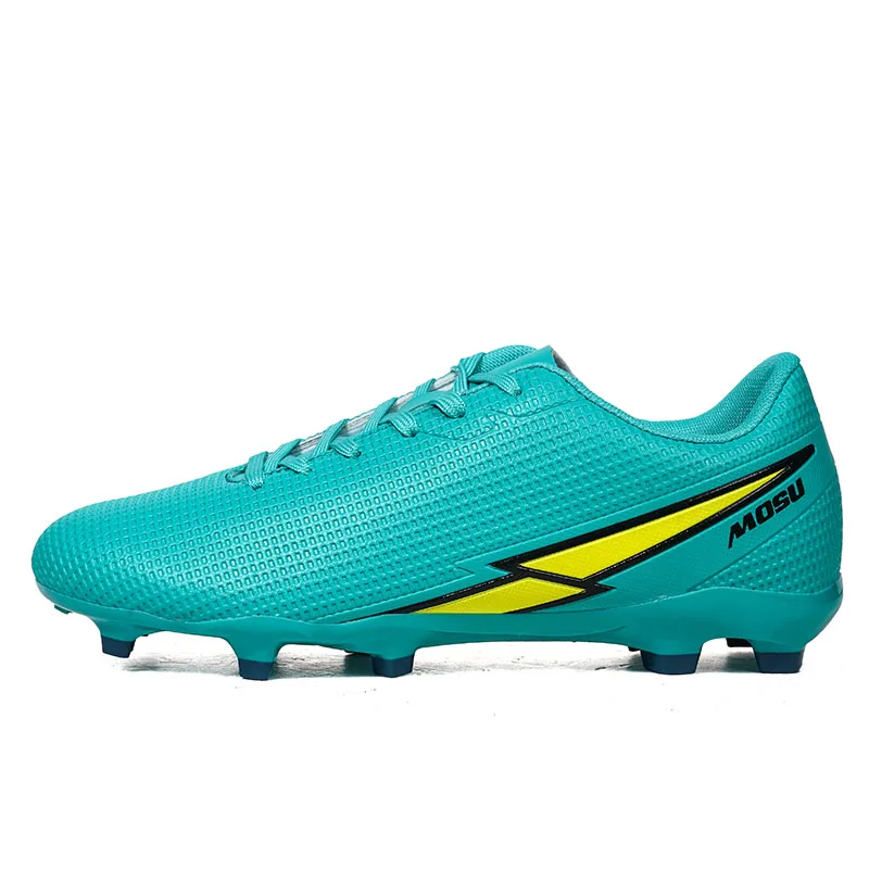 

Men New Soccer Shoes Match Fast Football Shoes Professional Indoor Football Field Boots Ultralight Sneaker Non-Slip TF/FG Unisex