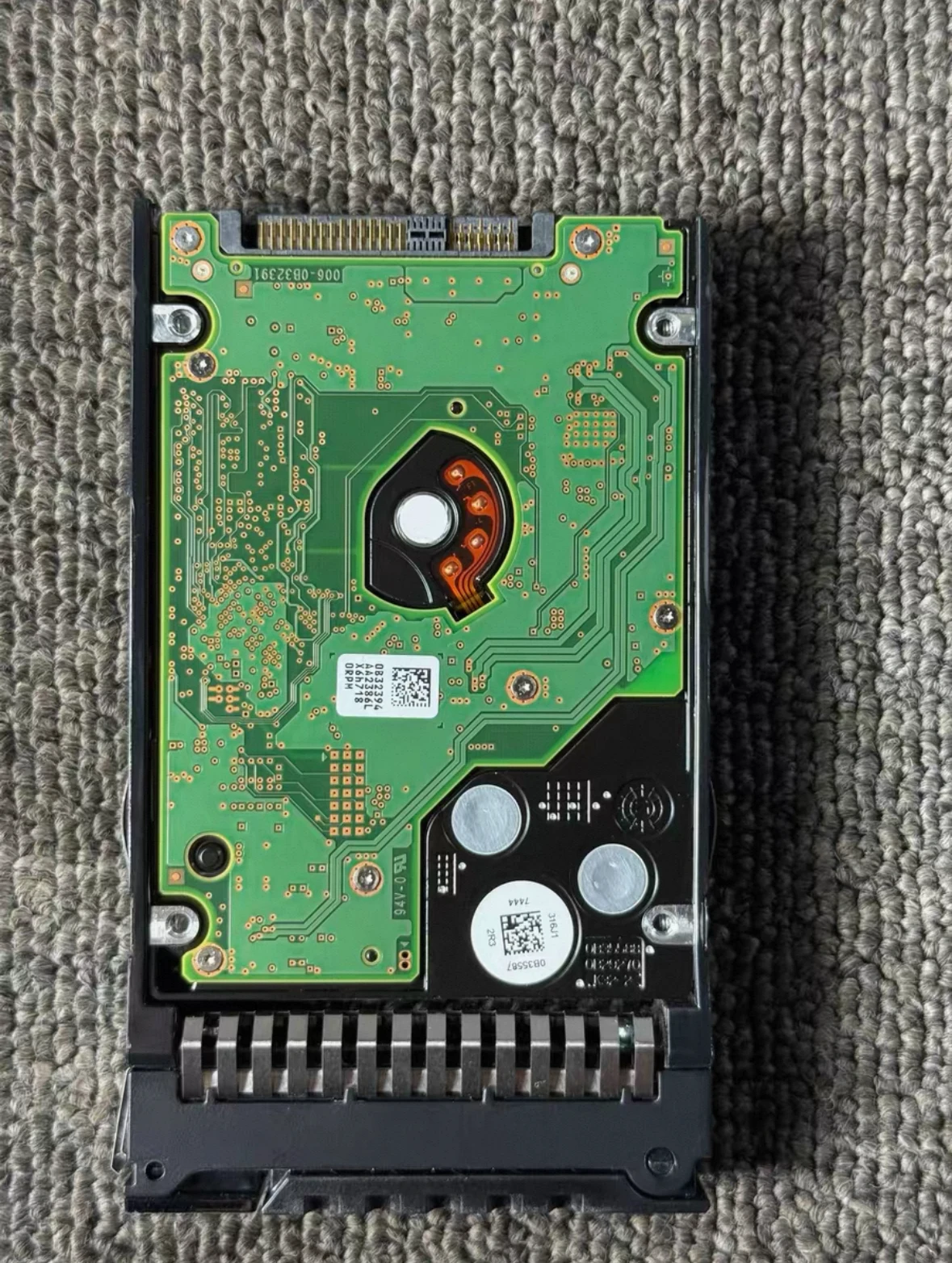 

For 02311HAK 300G 10K 2.5-inch SAS 12GB RH5885 RH2288H V3 server hard disk