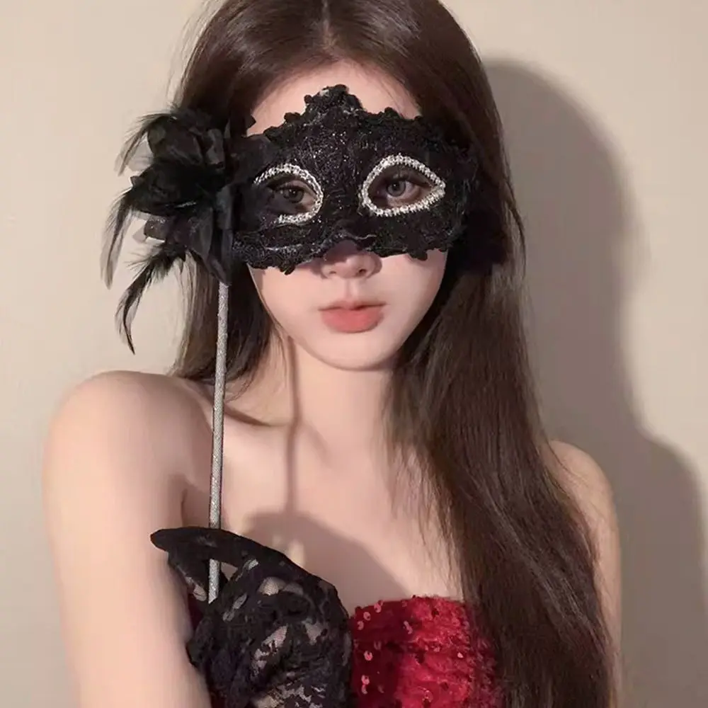 Venetian Party Handheld Masquerade Masks Stick Side Flower Festival Costume Party Translucent Half Face Mask Carnival Party