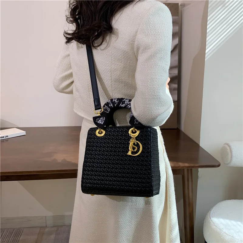 

Элегантная женская кожаная модная сумка через плечо, роскошная классическая дизайнерская сумка на плечо для повседневного стиля