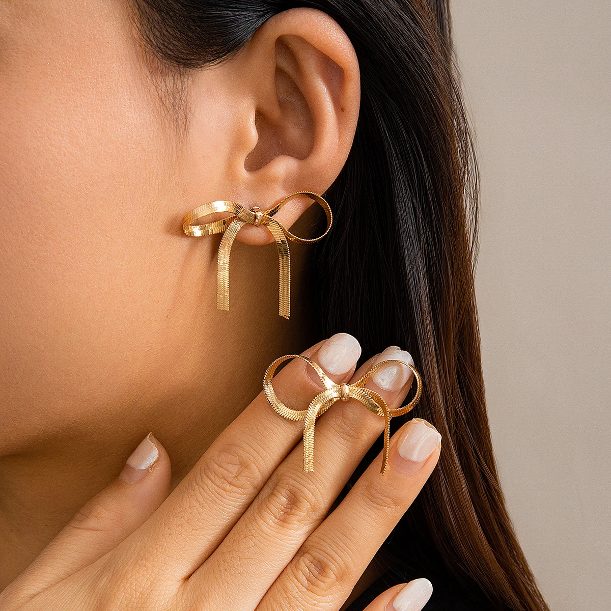 Salircon Korean Simple Snake Chain Bow Stud Earrings Vintage Aesthetics Gold Color Earrings Women\'s Banquet Party Jewelry Gift