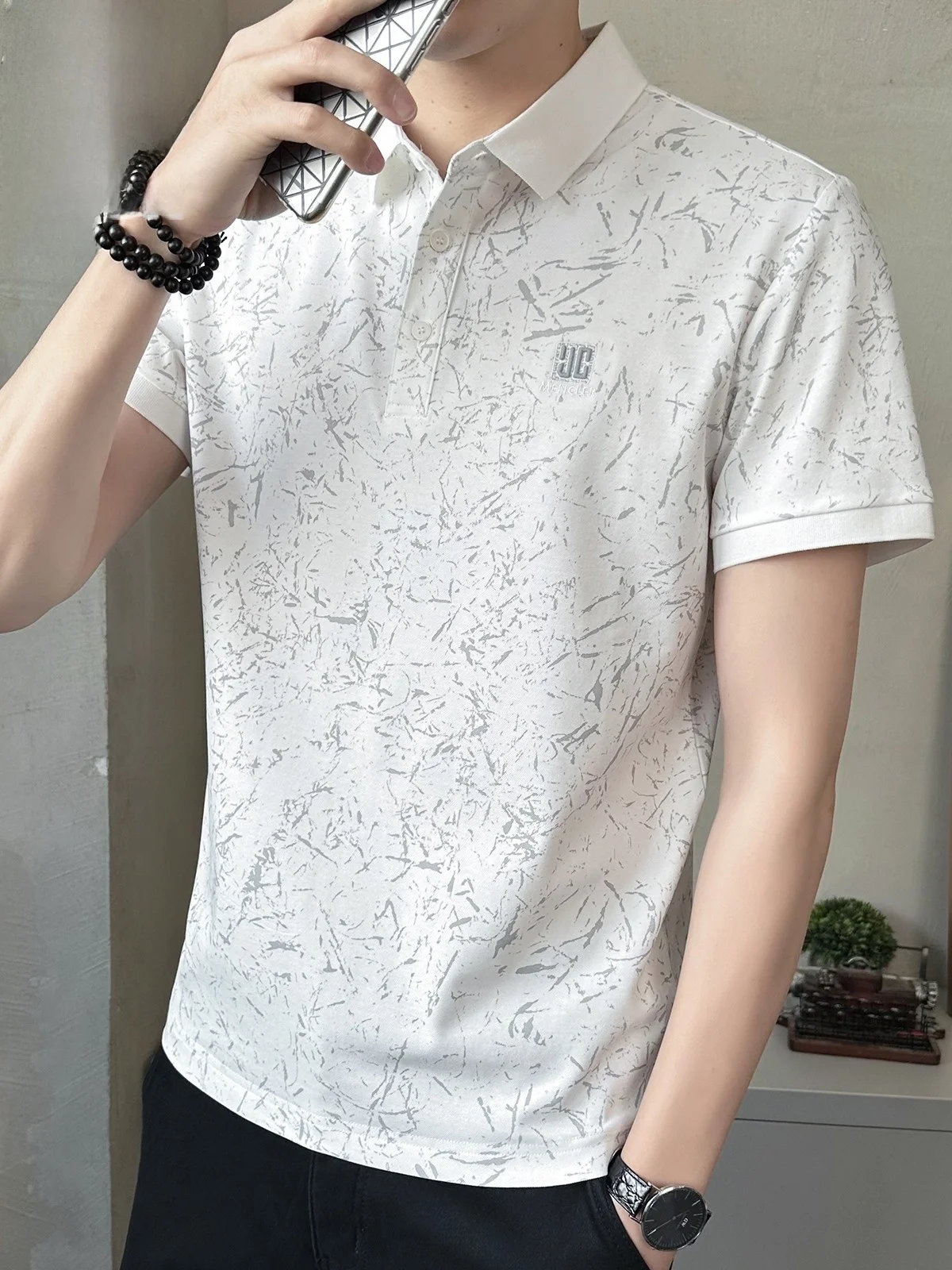 

Embroidered irt Men's Summer Casual ort Sve T-irt Dyed in Knots Floral Print Turn-down Collar Top