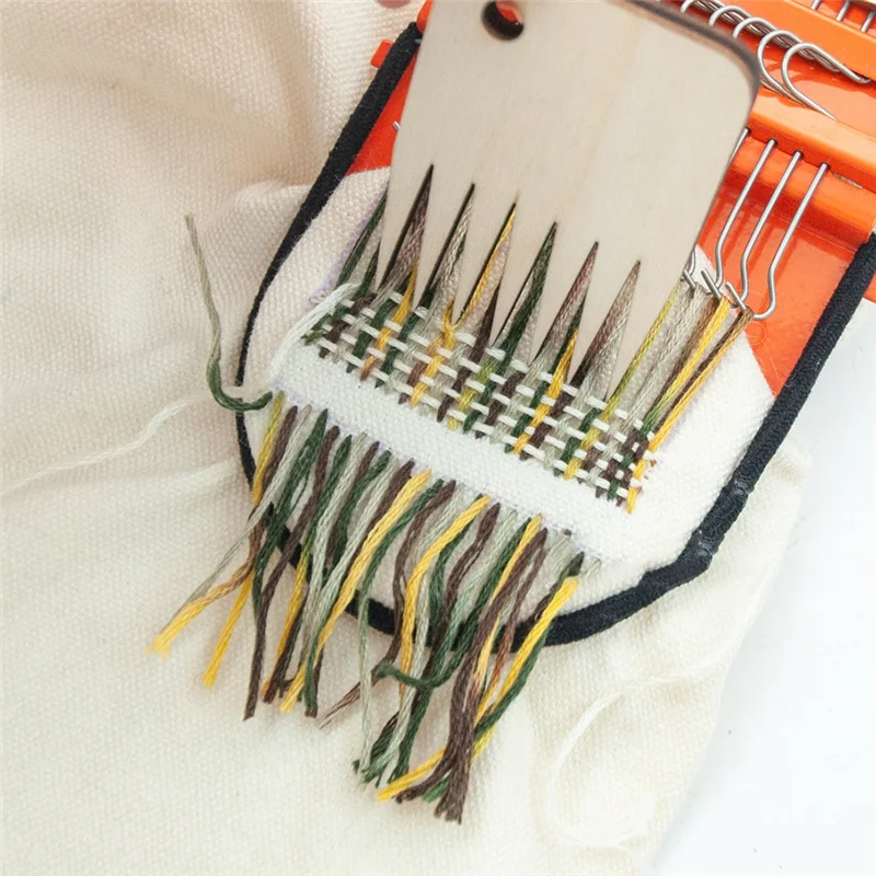 

A31Z-Darning Mini Loom Kits Machine With Threads, Complete Darning Kit For Beginners Quickly Mending Jeans Socks, Patterns
