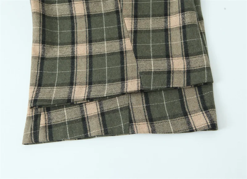 กางเกงขายาวผู้หญิง 2025 ฤดูใบไม้ร่วง สไตล์ใหม่ สีเขียวและเหลือง ลายตารางสีตัด กางเกงขากว้าง ลำลอง แฟชั่น สดใสและมีเอกลักษณ์