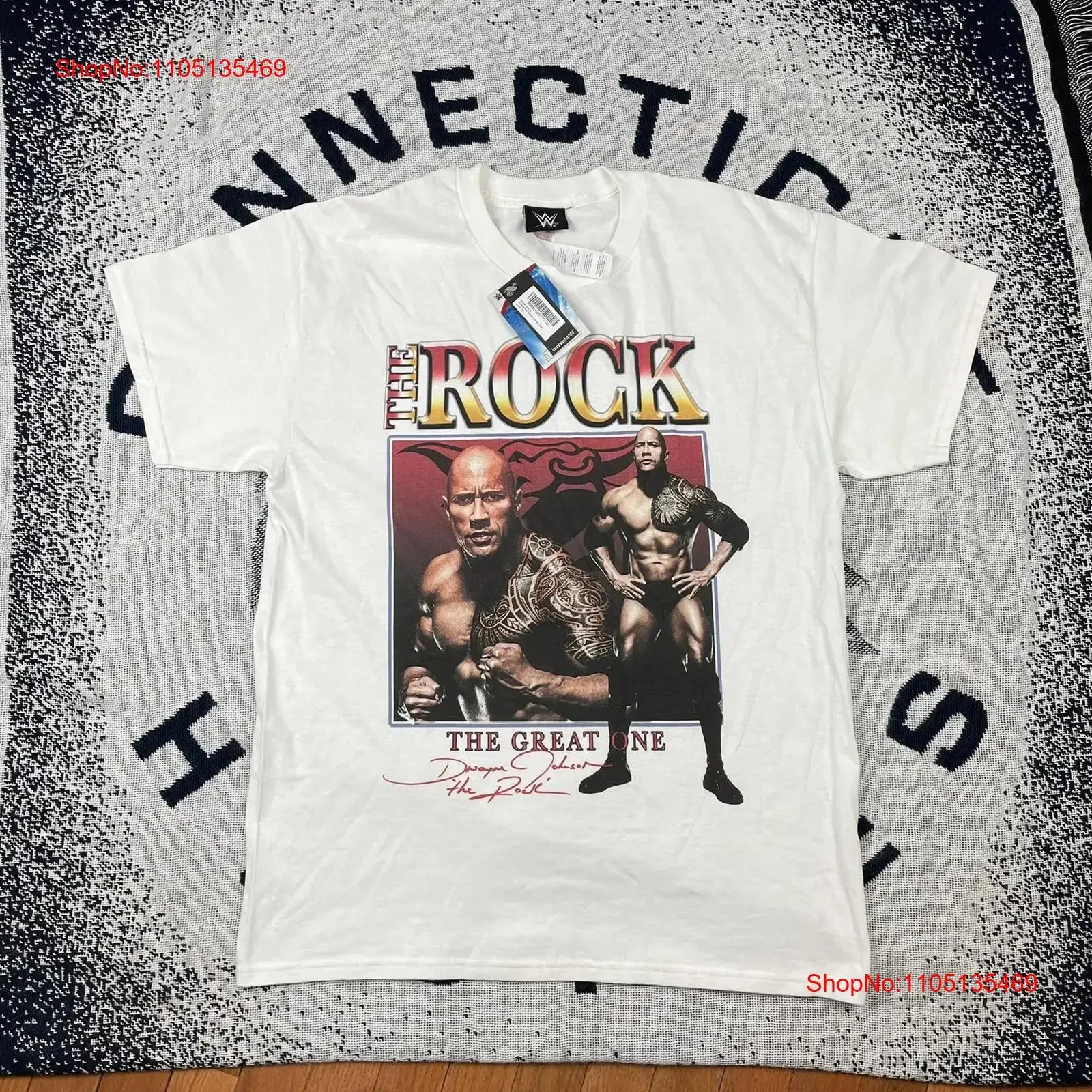 تي شيرت NWT Boohoo Man Dwayne The Rock Johnson Great One تي شيرت كبير الحجم عتيق مغسول مريح قليلاً ممتد للجنسين أوم