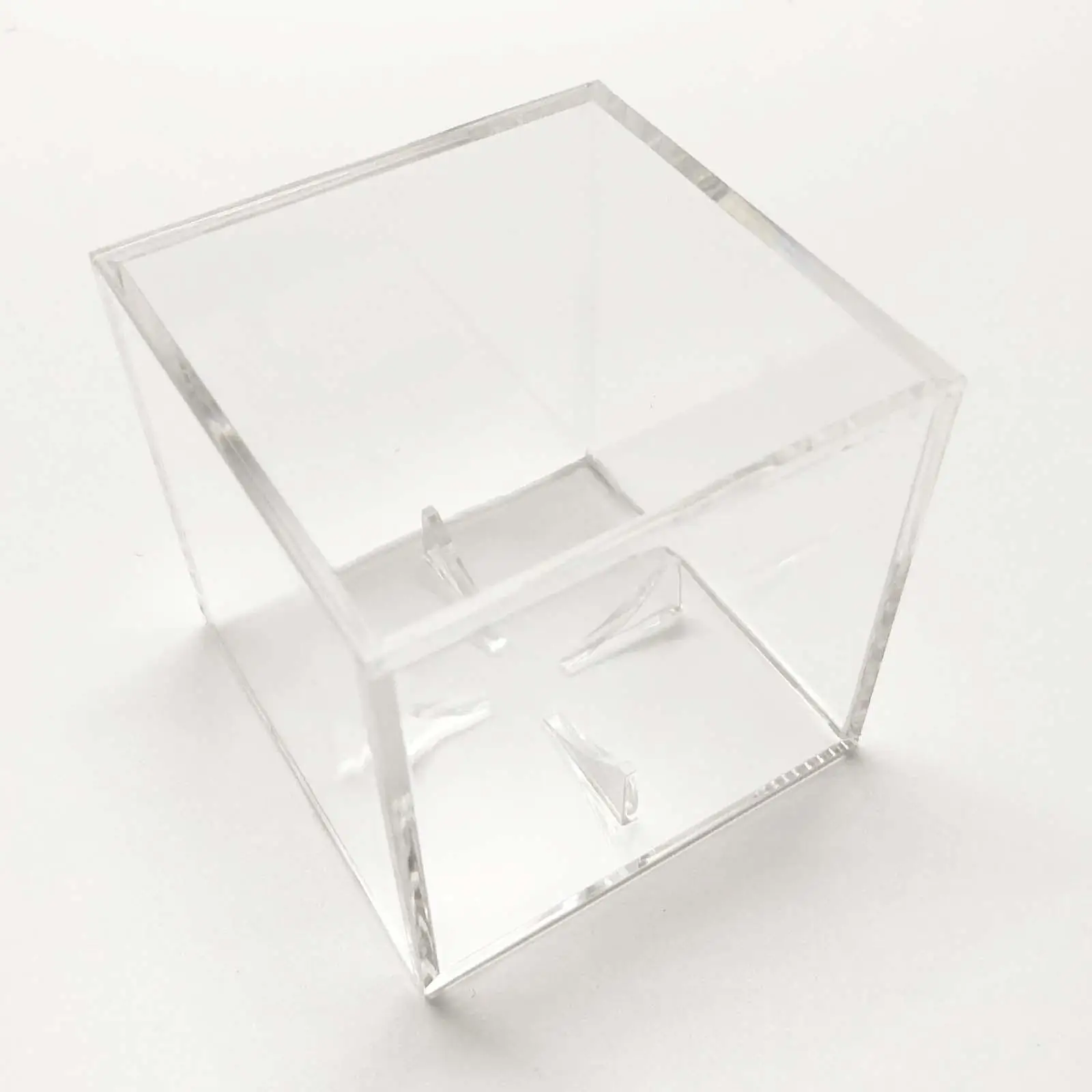 Clear Display Case , Memorabilia Display Cases, Clear Dustproof Protection