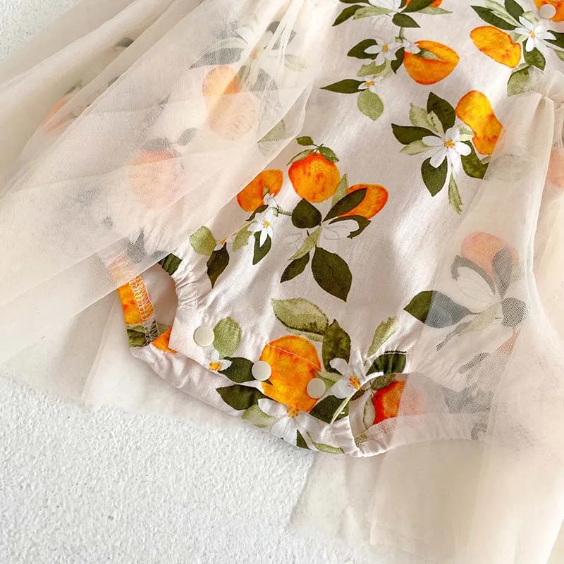 2024 Summer New Baby Girl Flowers And Peaches Romper Newborn Fashion Gauze Bodysuit Girls Sleeveless Square Neck Jumpsuit 0-2Y